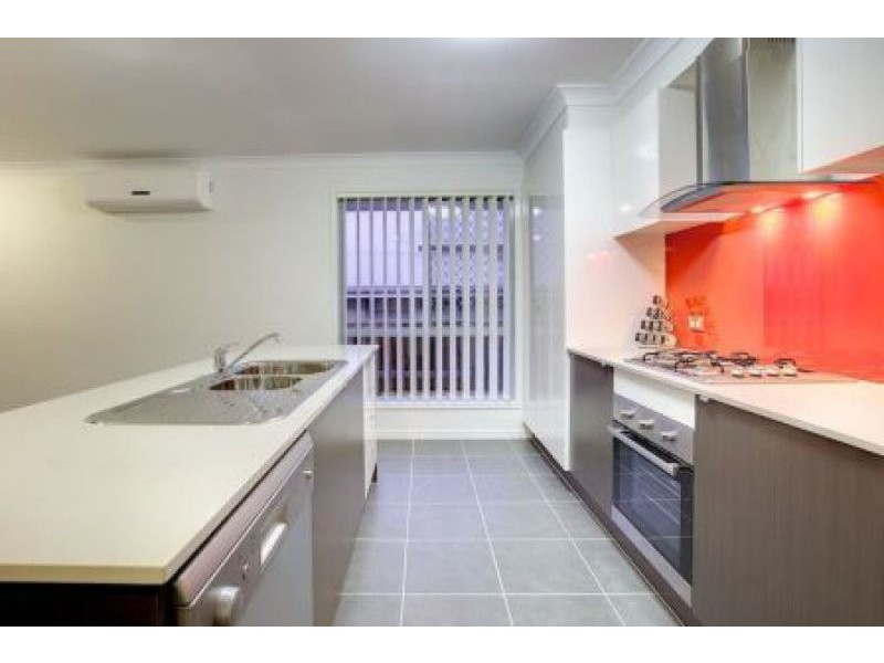 12 Scenic Crescent, Coomera QLD 4209