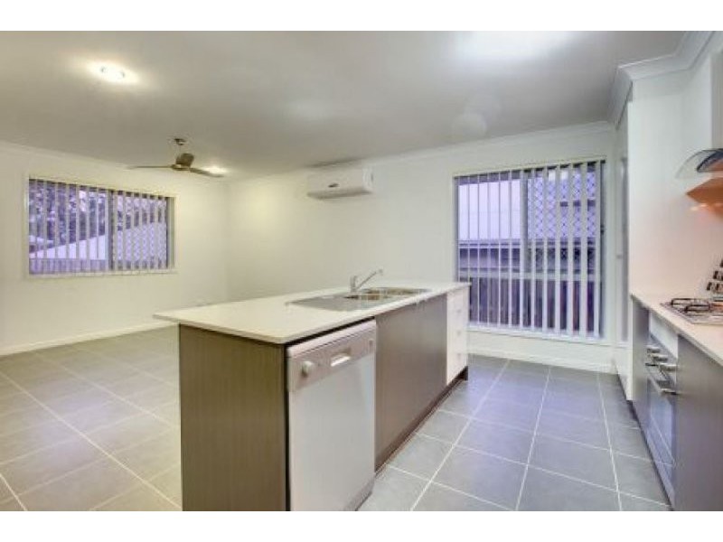 12 Scenic Crescent, Coomera QLD 4209