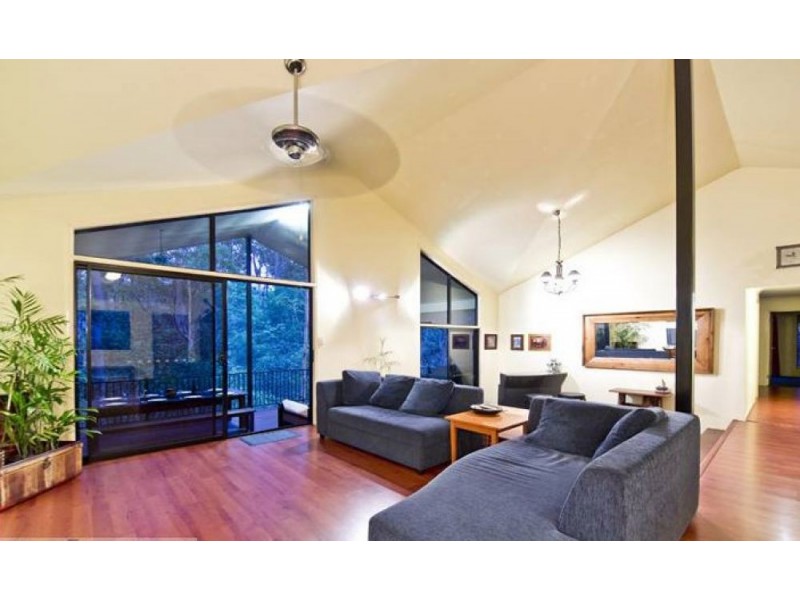 99 Ira Buckby Road West, Cashmere QLD 4500