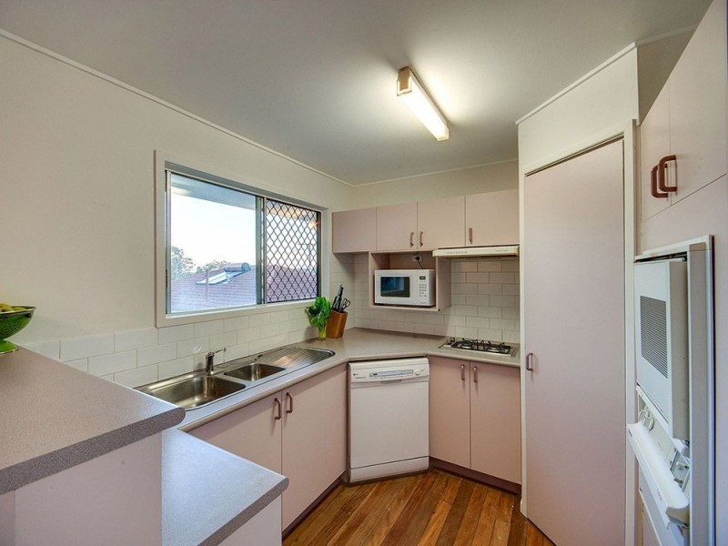 2 Wirlpana Avenue, Ferny Hills QLD 4055