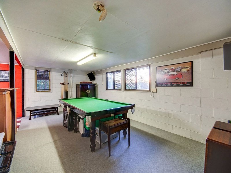 2 Wirlpana Avenue, Ferny Hills QLD 4055