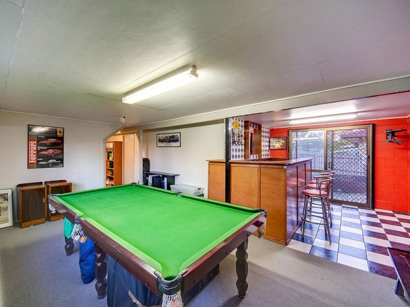 2 Wirlpana Avenue, Ferny Hills QLD 4055