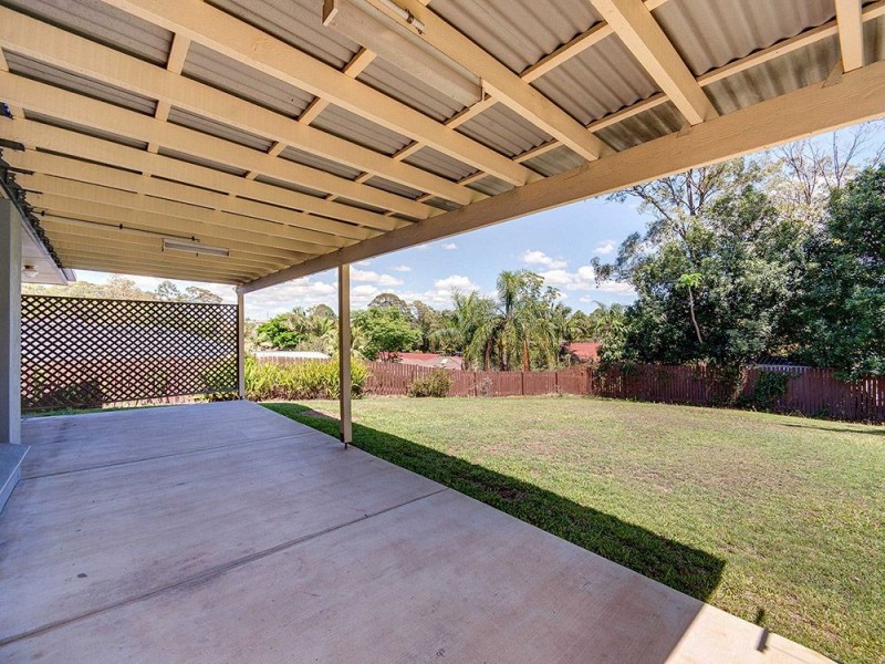7 Flamingo Drive, Albany Creek QLD 4035