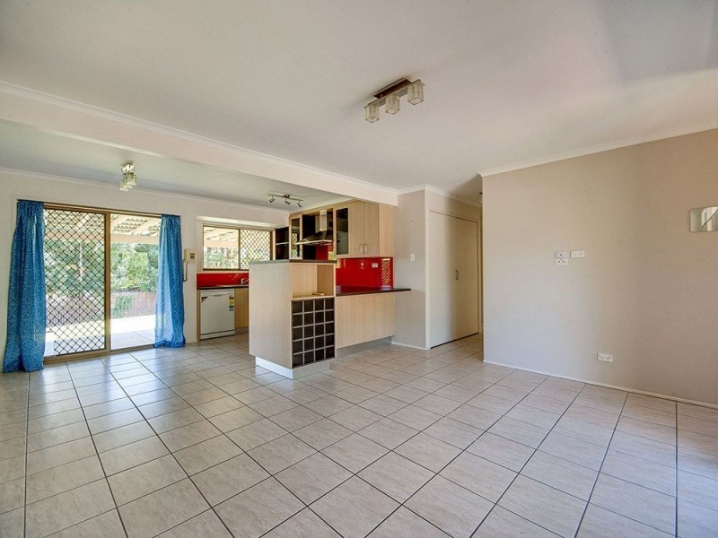 7 Flamingo Drive, Albany Creek QLD 4035