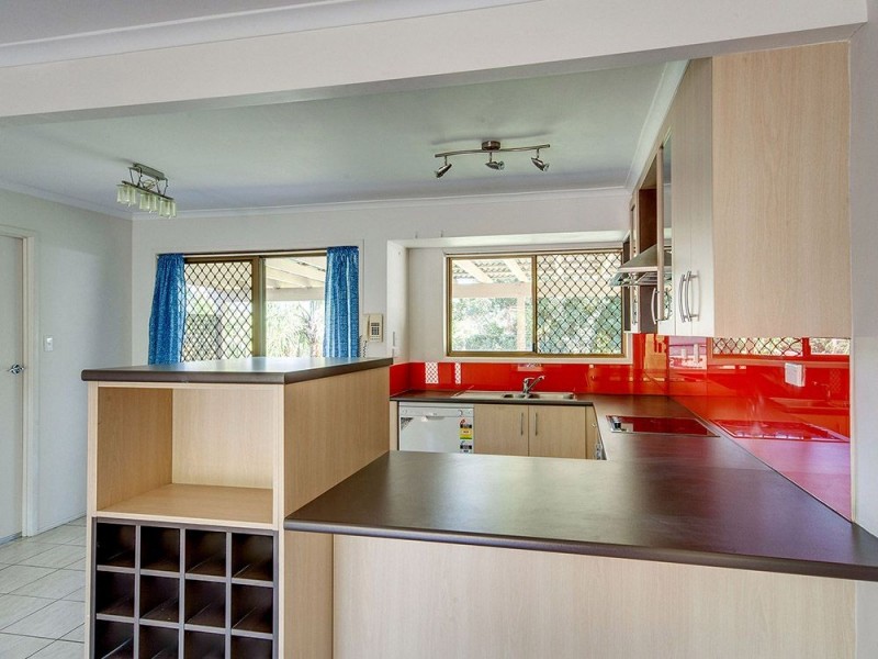 7 Flamingo Drive, Albany Creek QLD 4035