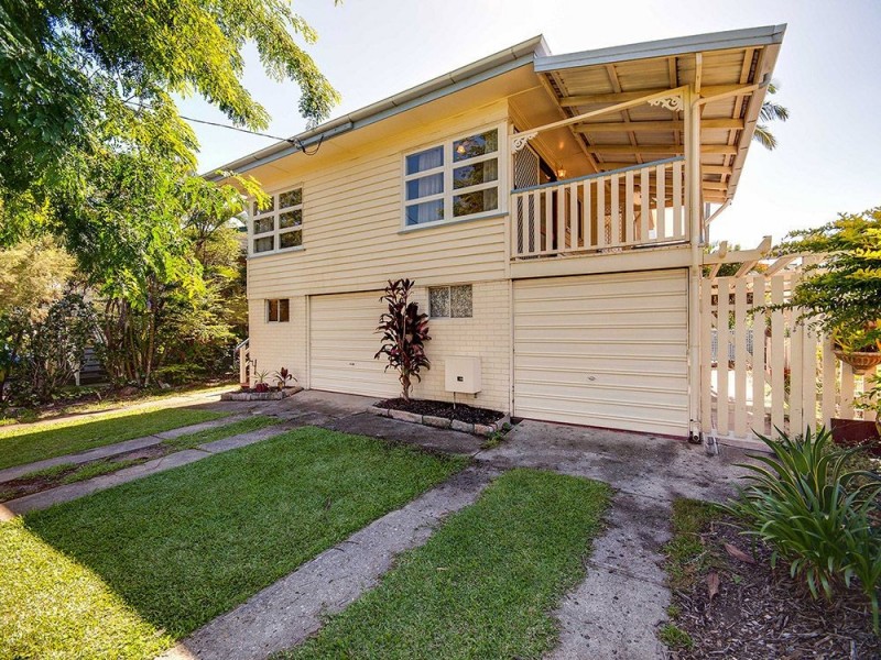 6 Myron Street, Chermside QLD 4032