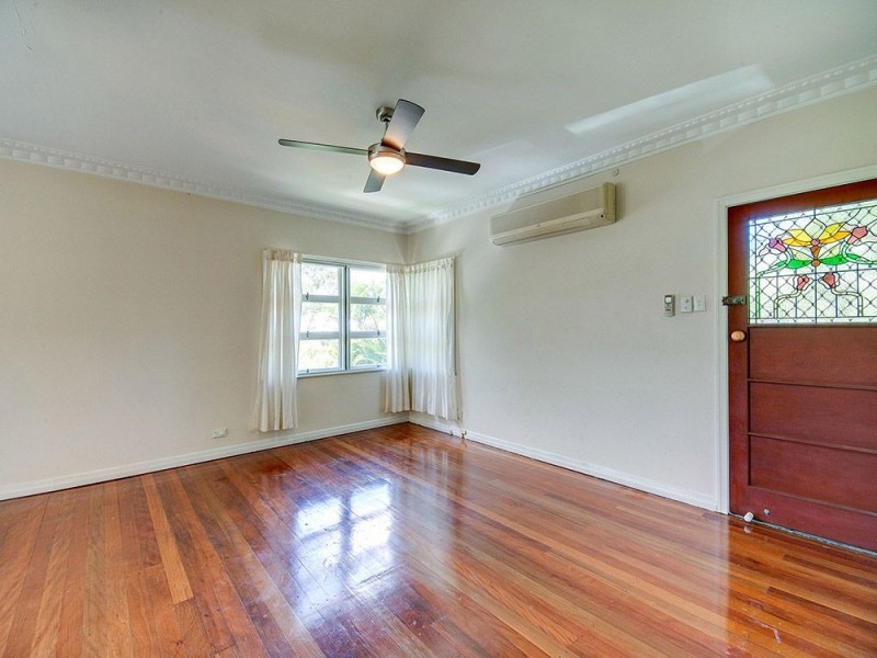 6 Myron Street, Chermside QLD 4032