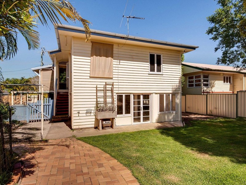 6 Myron Street, Chermside QLD 4032