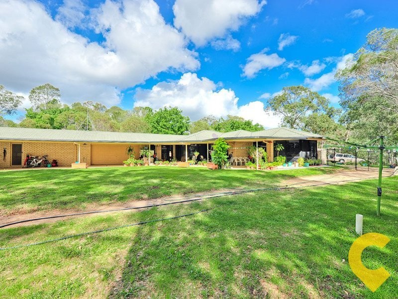 1 Parakeet Court, Warner QLD 4500