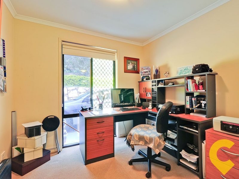 1 Parakeet Court, Warner QLD 4500