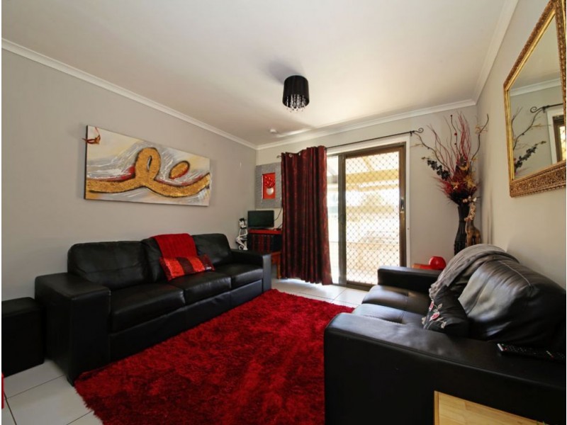 2/19 Chelsea Promanade, Caboolture QLD 4510