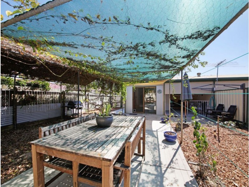 2/19 Chelsea Promanade, Caboolture QLD 4510