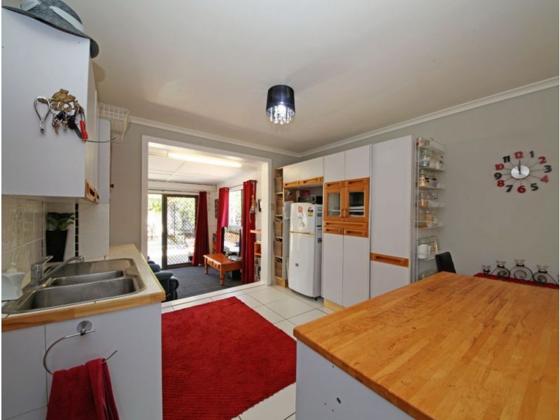 2/19 Chelsea Promanade, Caboolture QLD 4510