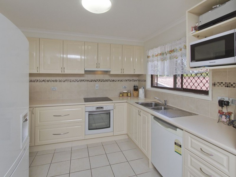 65 Diamond Avenue, Kallangur QLD 4503