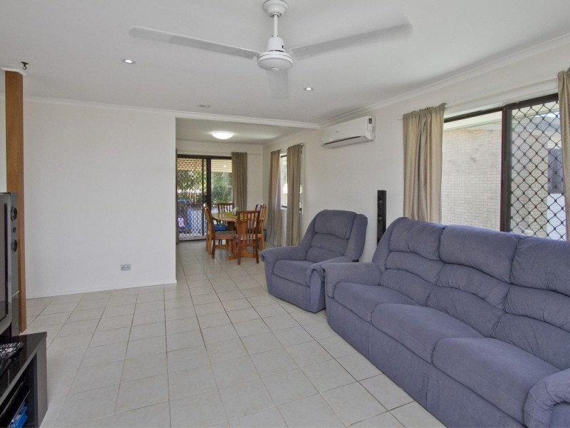 65 Diamond Avenue, Kallangur QLD 4503