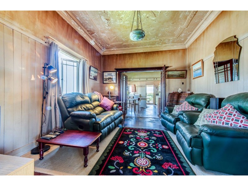 617 Old Cleveland Road, Camp Hill QLD 4152