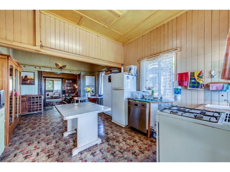 617 Old Cleveland Road, Camp Hill QLD 4152