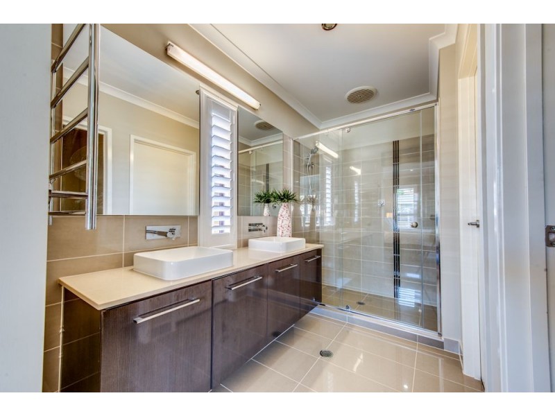 74 Graham Road, Carseldine QLD 4034