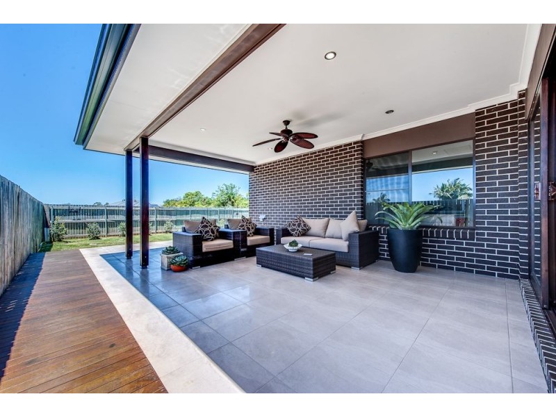 74 Graham Road, Carseldine QLD 4034