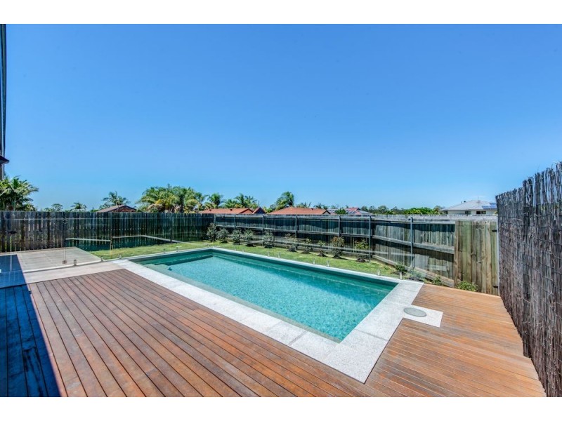 74 Graham Road, Carseldine QLD 4034