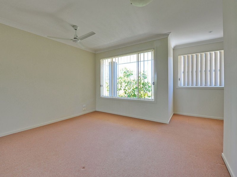 12/54 River Hills Rd, Eagleby QLD 4207