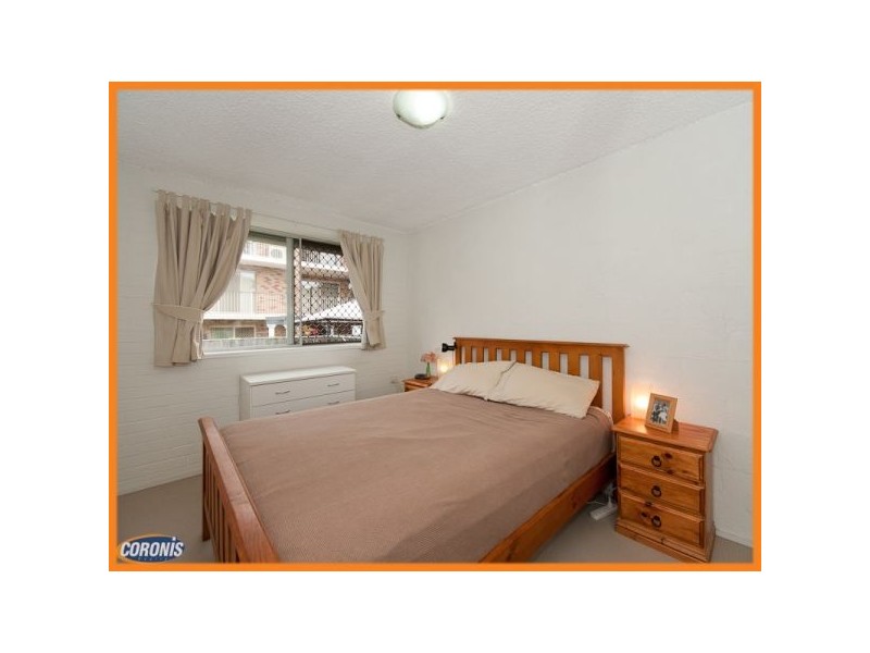 2/15 Seabrook Street, Kedron QLD 4031