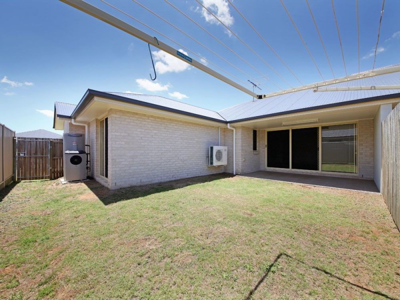 2/21 Lloyd Street, Caboolture QLD 4510