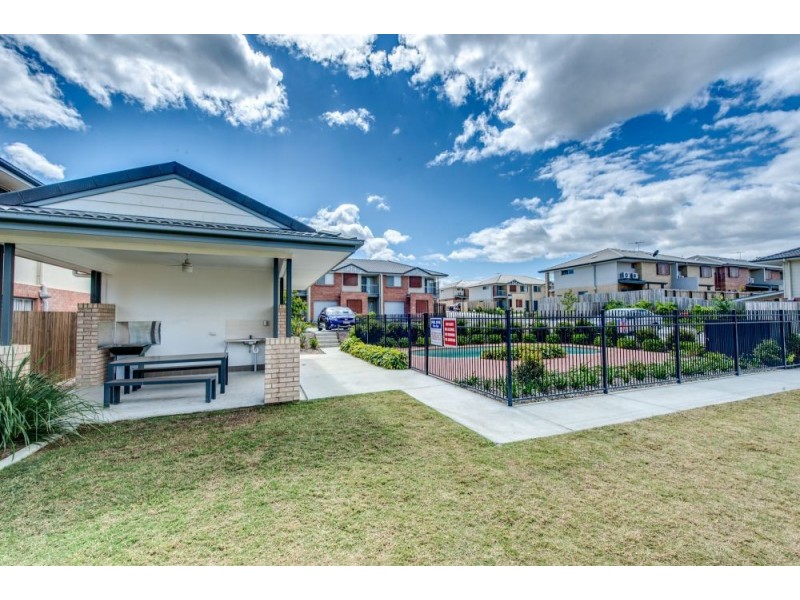 22/4 Myola Street, Browns Plains QLD 4118