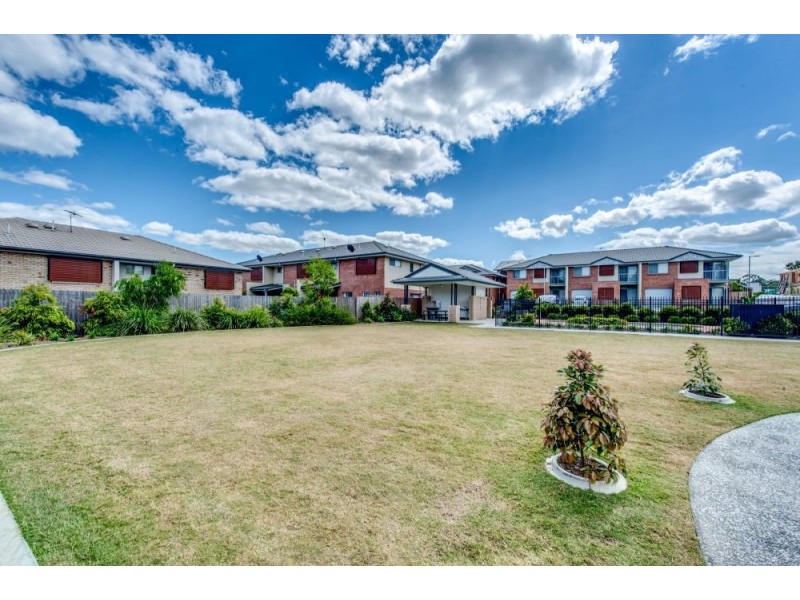 22/4 Myola Street, Browns Plains QLD 4118