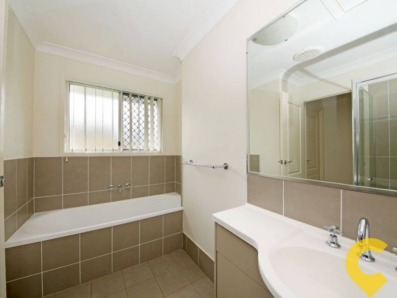 4 Valleyview Drive, Narangba QLD 4504