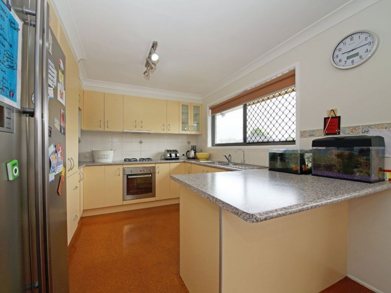 37 Bungowla Street, Bracken Ridge QLD 4017