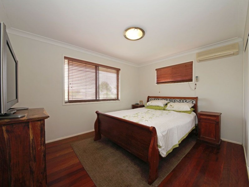 37 Bungowla Street, Bracken Ridge QLD 4017