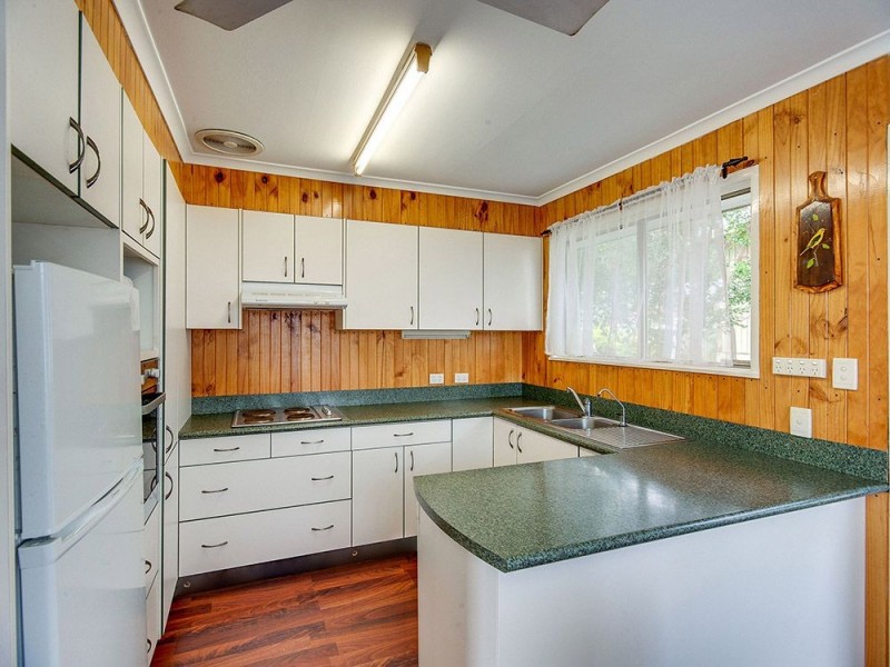 28 Karena Street, Brendale QLD 4500