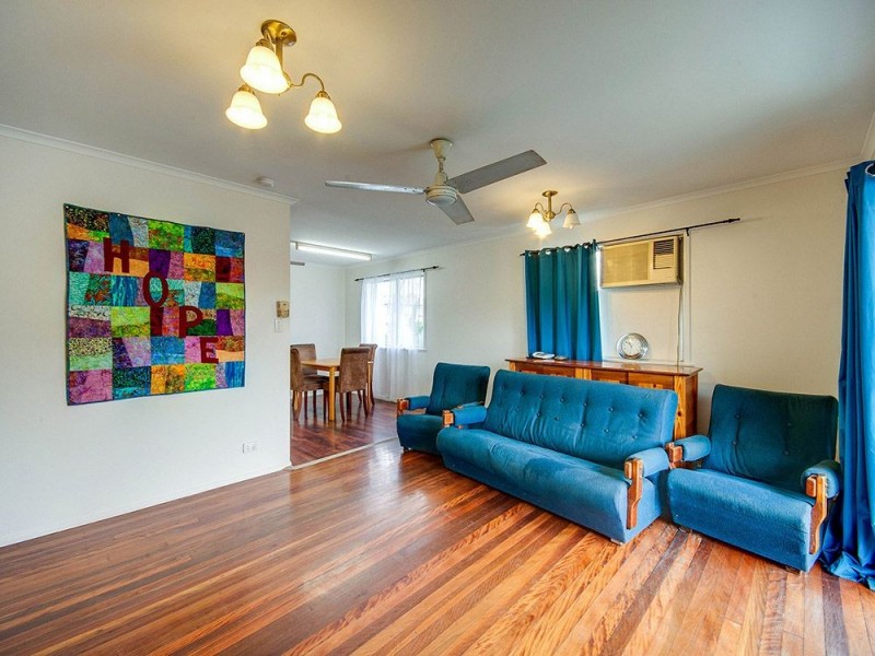 28 Karena Street, Brendale QLD 4500