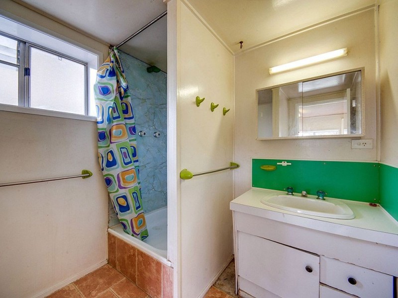 28 Karena Street, Brendale QLD 4500