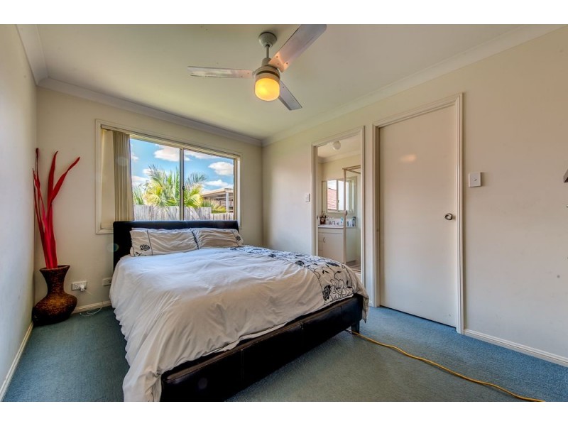 1 Mannix Place, Forest Lake QLD 4078