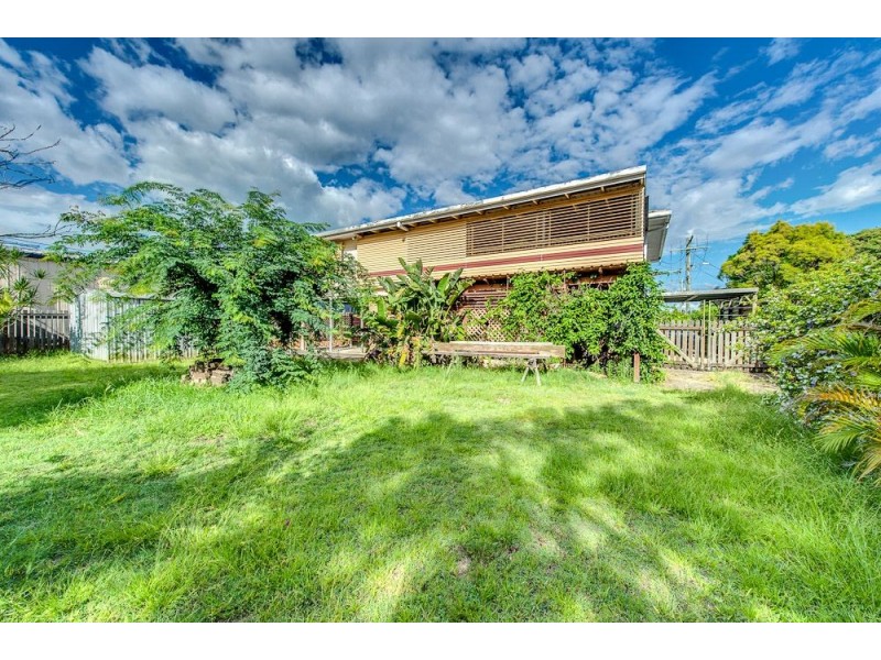 35 Rapur Street, Raceview QLD 4305
