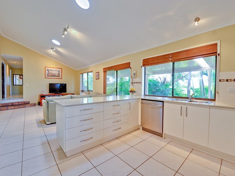 1 Parkana Court, Rochedale South QLD 4123