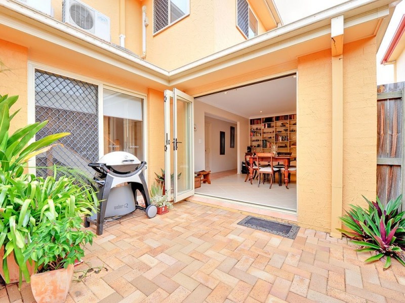 20 Hart Close, Mackenzie QLD 4156