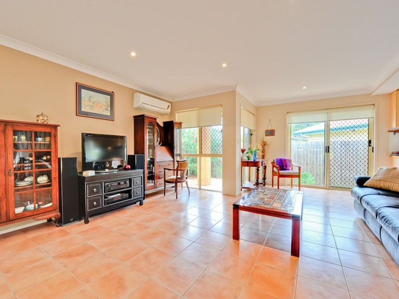 20 Hart Close, Mackenzie QLD 4156