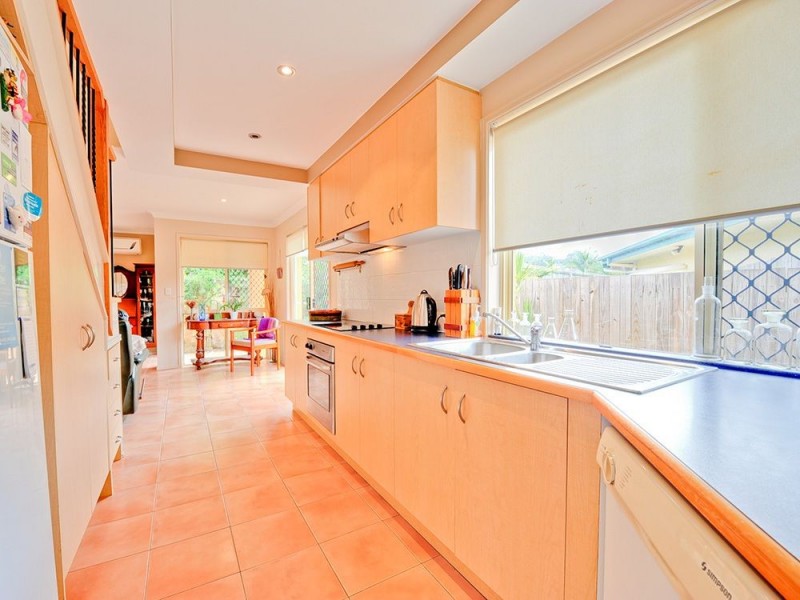20 Hart Close, Mackenzie QLD 4156