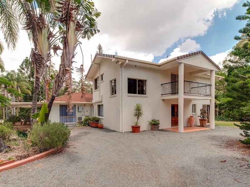 108 Prout Road, Mackenzie QLD 4156