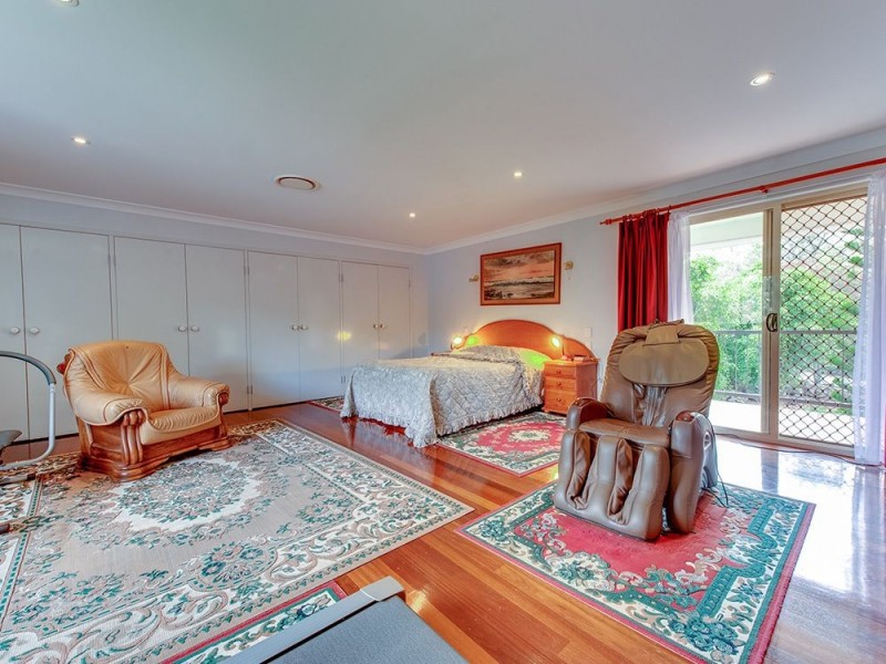 108 Prout Road, Mackenzie QLD 4156