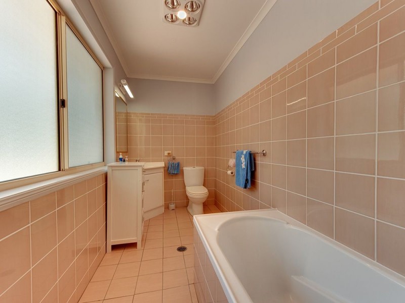 108 Prout Road, Mackenzie QLD 4156