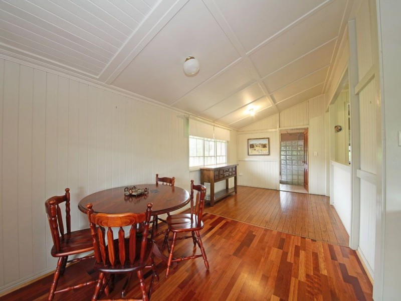 43 Dayboro Road, Petrie QLD 4502