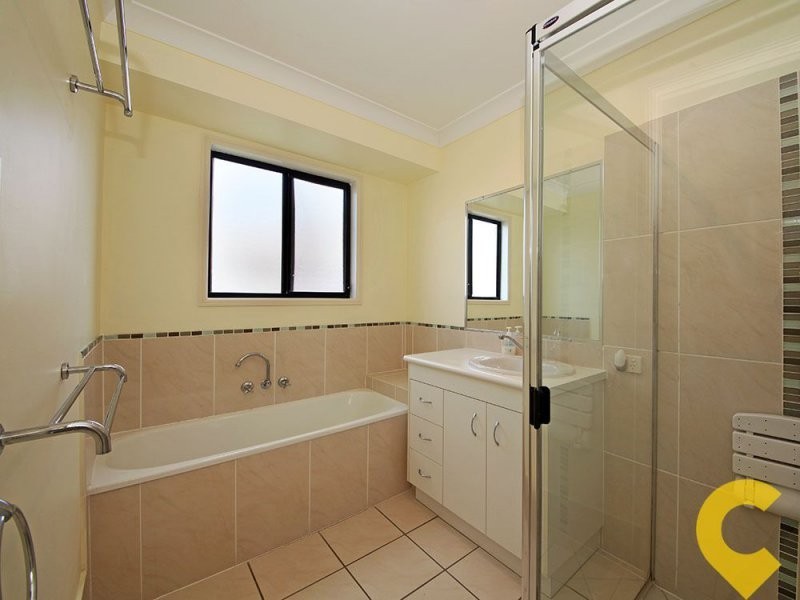 3 Biggera Court, Sandstone Point QLD 4511