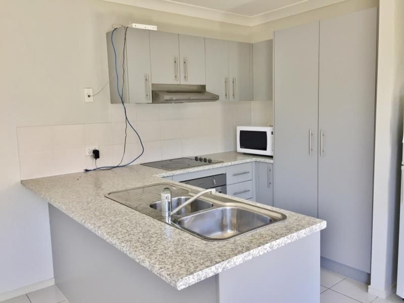 2/43 Hillary Drive, Warner QLD 4500