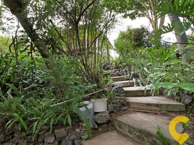 98 Nearra Street, Deagon QLD 4017