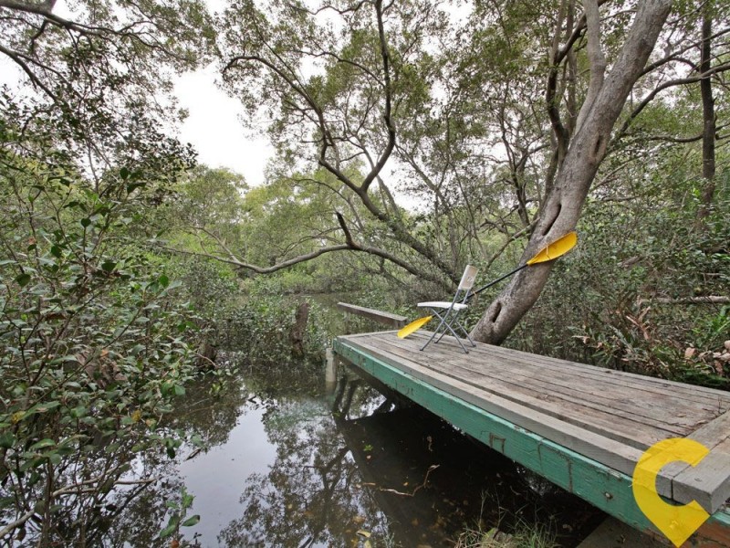 98 Nearra Street, Deagon QLD 4017