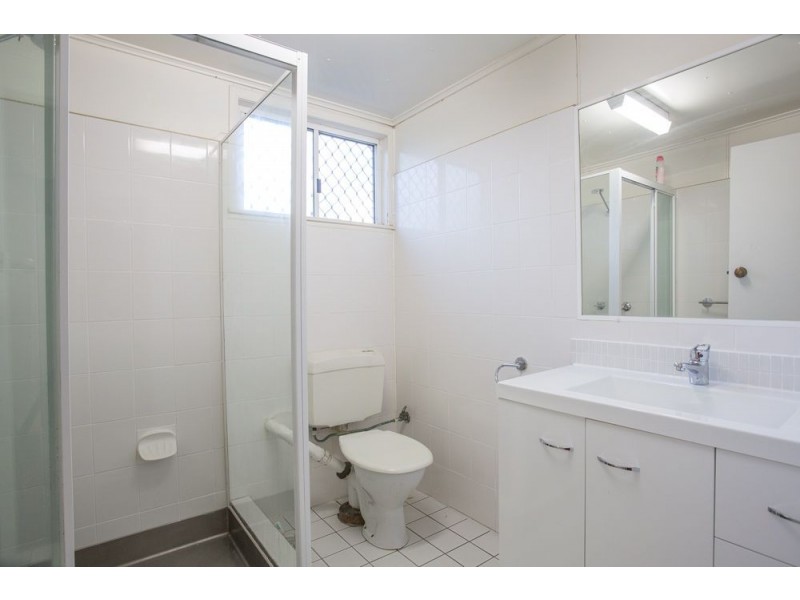 76 Chester Rd, Annerley QLD 4103